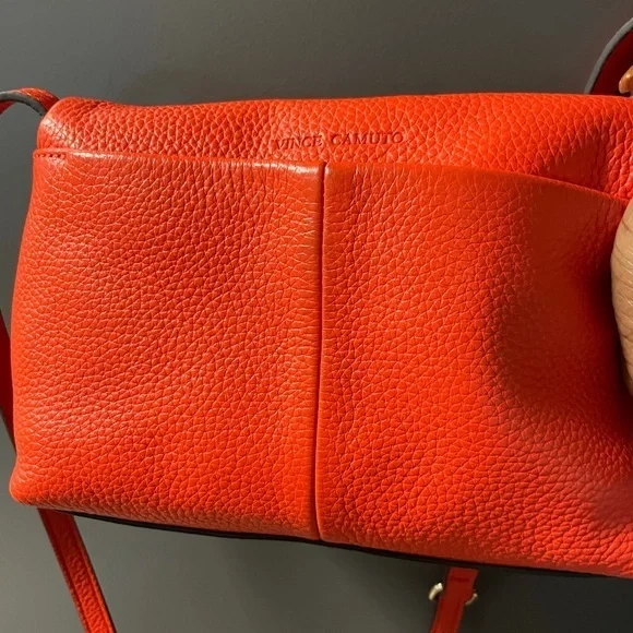 COPY - Plums vince camuto leather crossbody bag come with a dust bag - Picture 8 of 15